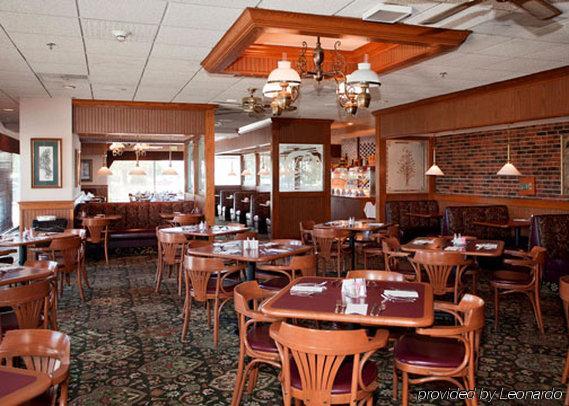 Quality Inn And Conference Center I-80 Grand Island Doniphan Restaurant foto